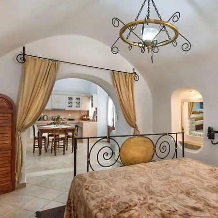 Kokos Traditional דירה *