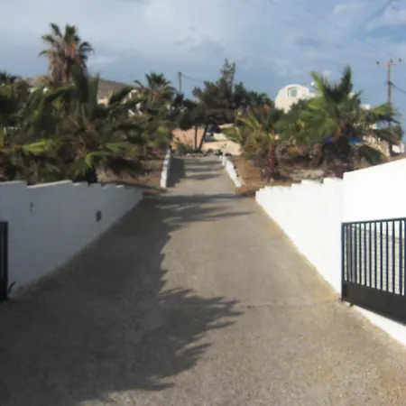 Kokos Traditional Emporio (Santorini)