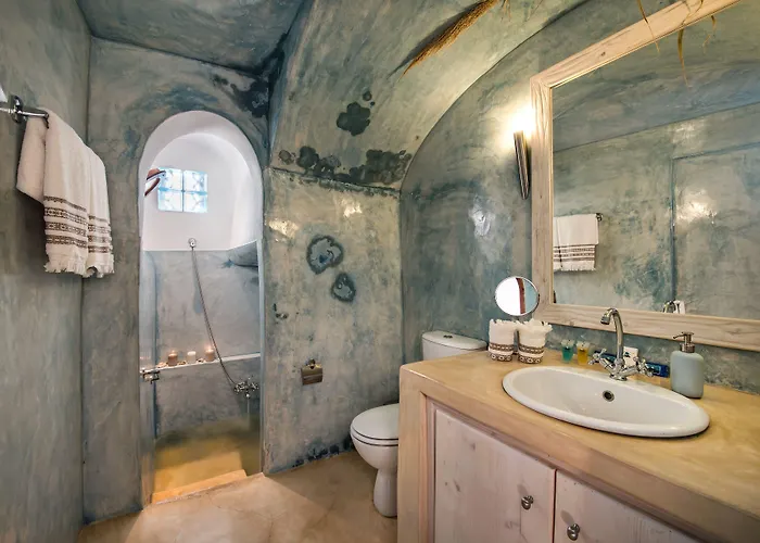 كوكوس تراديشونال هاوسيز Emporio (Santorini)