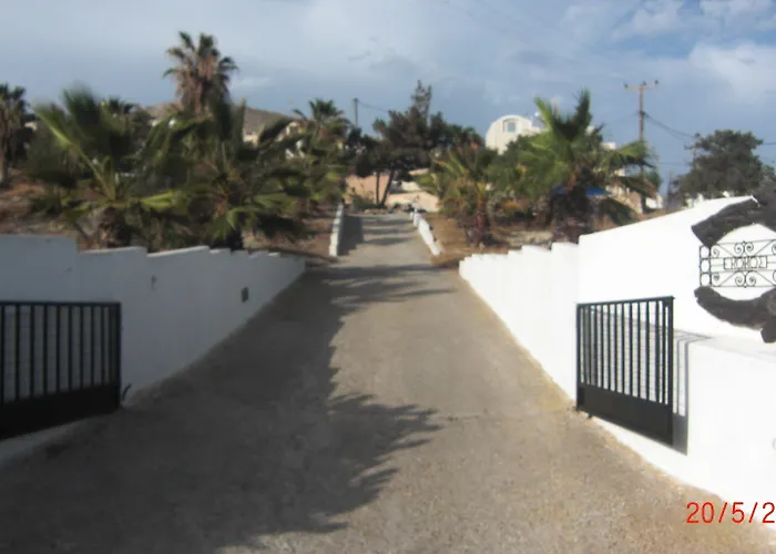 可可斯传统别墅 Emporio (Santorini)