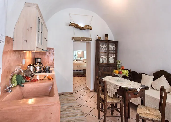 公寓 可可斯传统别墅 Emporio (Santorini)