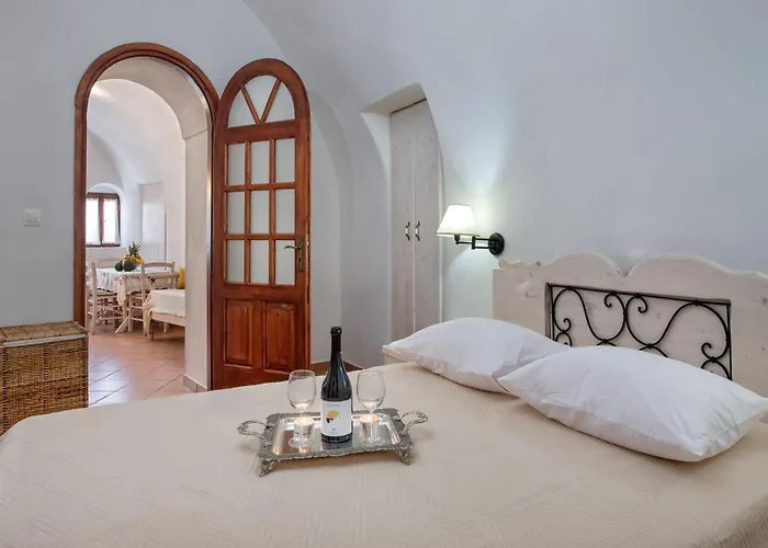 公寓 可可斯传统别墅 Emporio (Santorini)