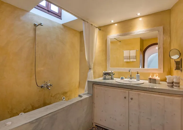 可可斯传统别墅 * Emporio (Santorini)